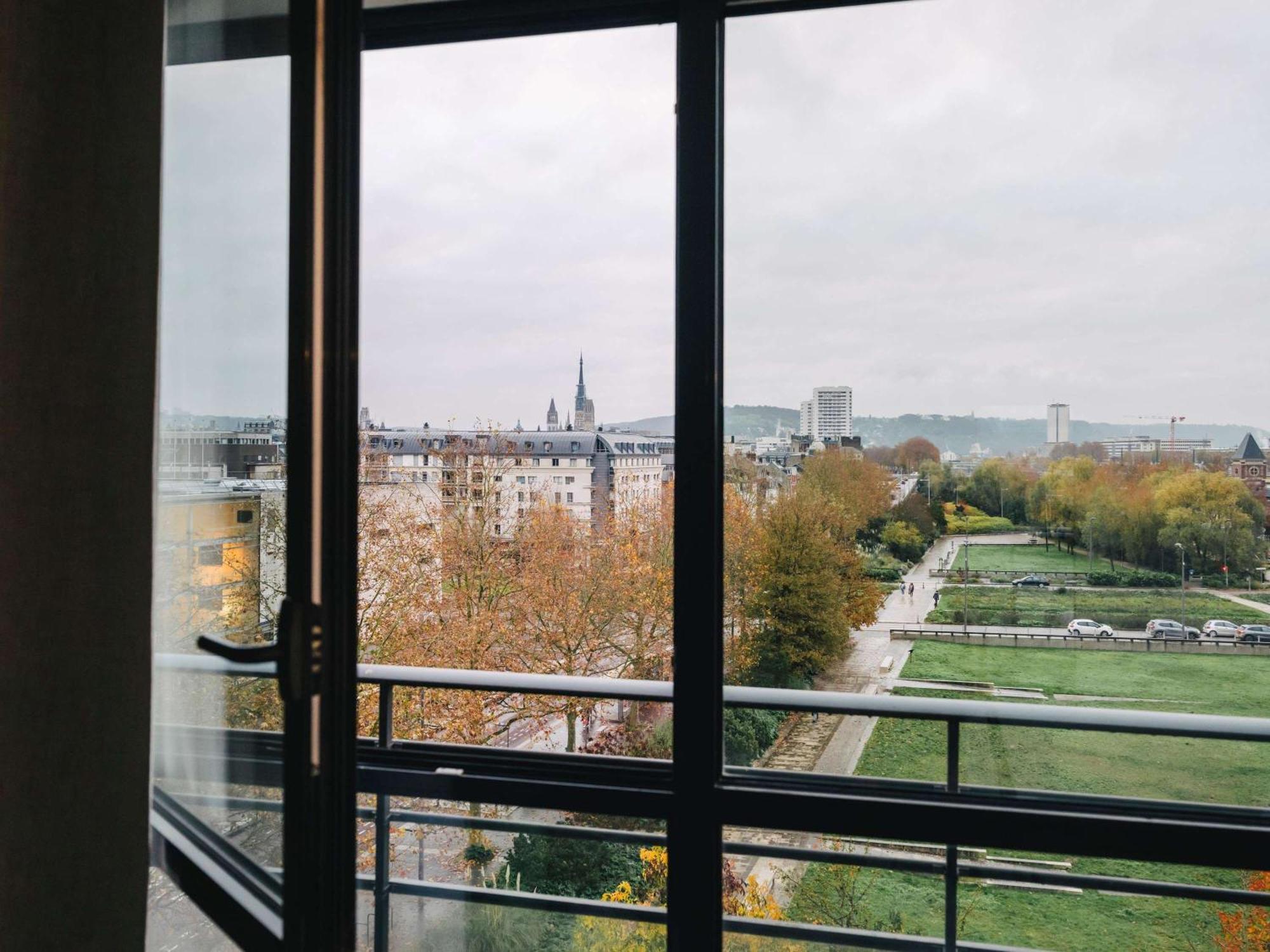 Hotel Ibis Rouen Centre Rive Droite Pasteur Esterno foto