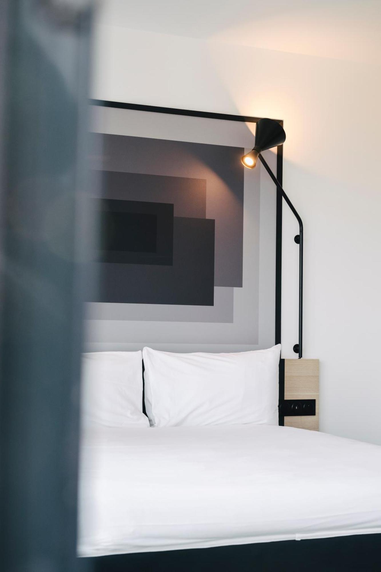 Hotel Ibis Rouen Centre Rive Droite Pasteur Esterno foto